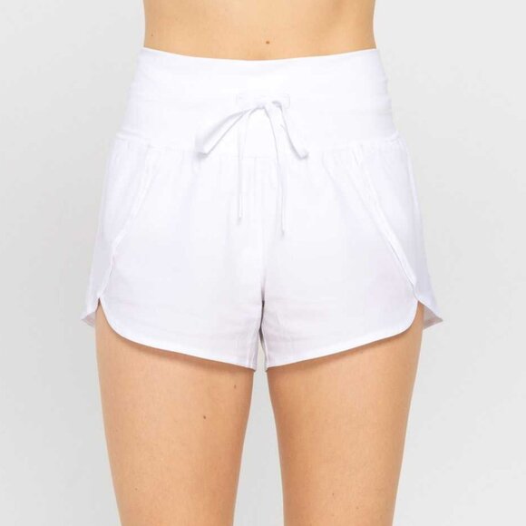 NWT‎ MONO B Manhattan Dolphin Shorts w/ bikini liner in white - Picture 1 of 6